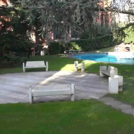 Apartment Pool 1 Bdr Duomo 15 Min Contemporary, 1 Bdr Pool *